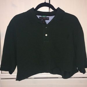 Green cropped polo shirt
